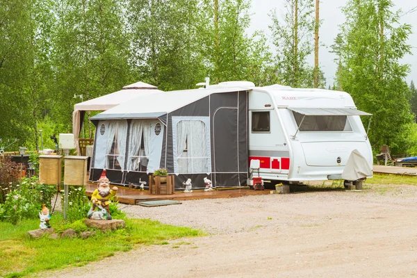 Camper en Gironde dans une location de mobil-home : comment choisir le meilleur ?